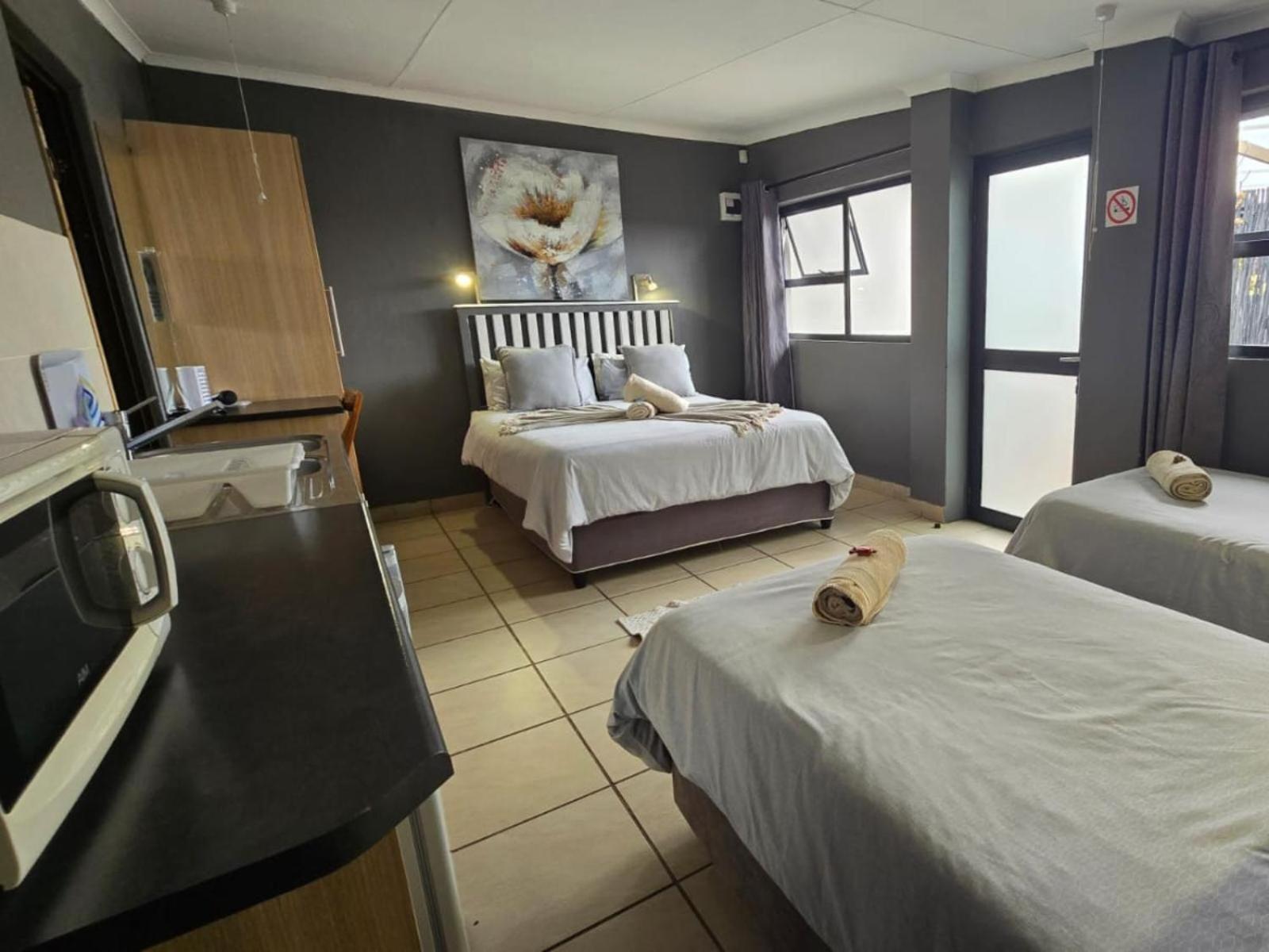 La Belle Guesthouse Парейс Стая снимка